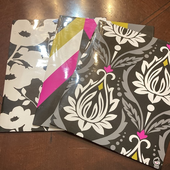 Set of three, “The Fashionista Collection folders and pack of three file folders - Picture 5 of 11